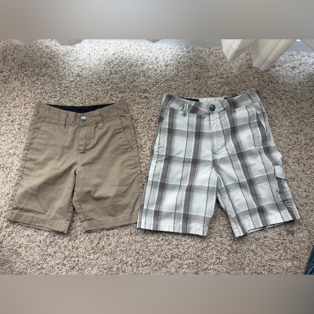 Boys’ Shorts Volcom & Fox Set – Size 10